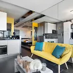 Le Mirror - Vue - Port Nature - Parking - Village Naturiste Agde