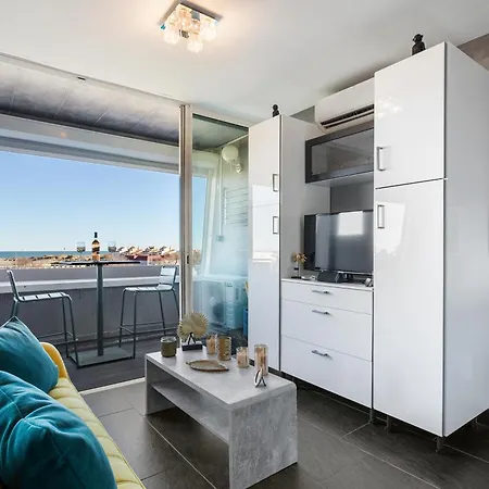 Village Naturiste R4n - Le Mirror Port Nature Luxe Apartment *